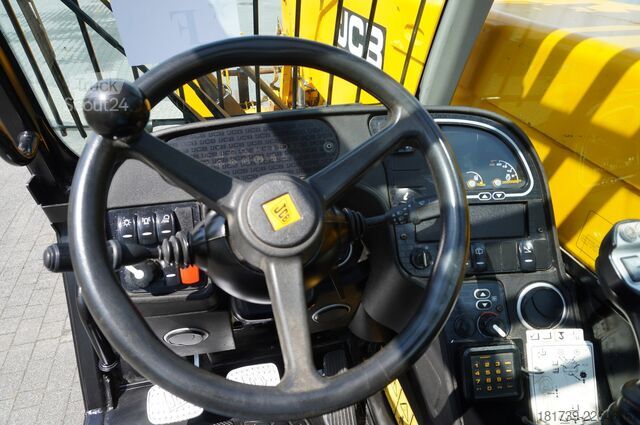 Telecarregador JCB 540-200 Telescopic Loader / 20 m reach