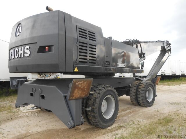 Rokovanje z materialom Terex-Fuchs MHL 380 material handling excavator