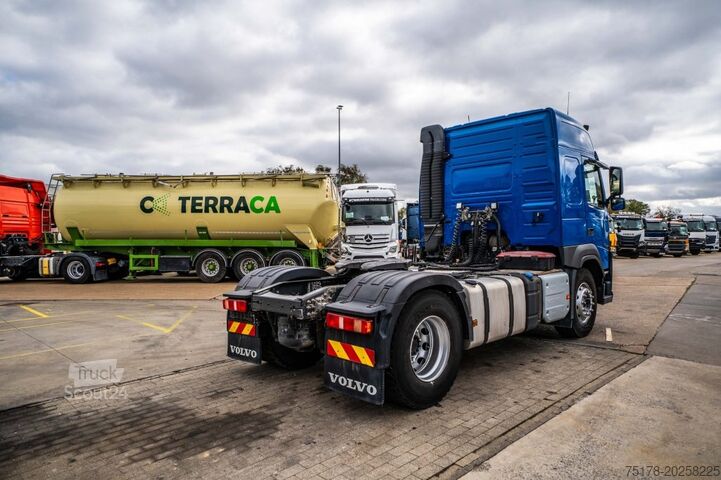 Standaard-SZM VOLVO FM 420 + KIPHYDR.