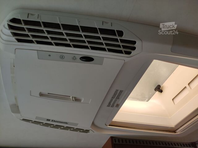 Entegre karavan Hymer/Eriba EX 674