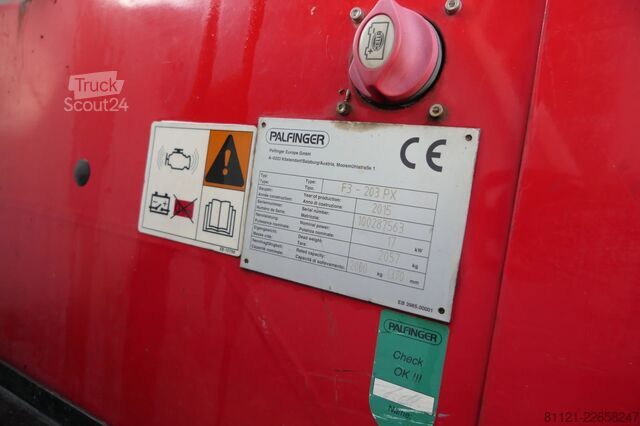 Csúszó ponyvák Schmitz Cargobull SCB*S3T + PALFINGER F3-203 PX | 895 Hours | 201...