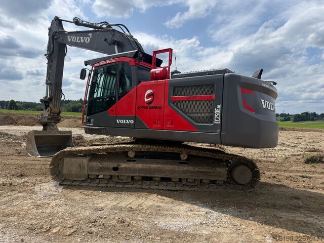 Bandgrävare VOLVO EC250 E