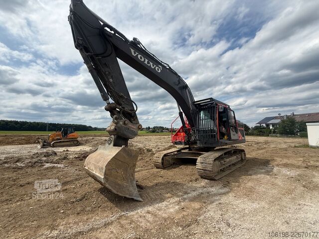 Bandgrävare VOLVO EC250 E
