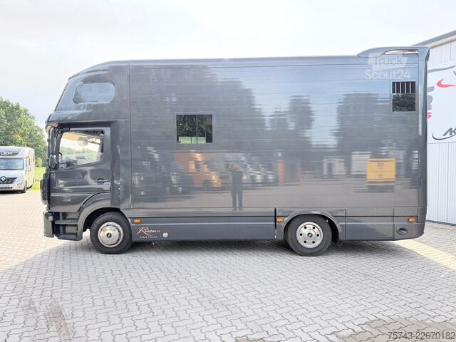 Скотовоз MERCEDES-BENZ ATEGO 1021  Roelofsen 3  Pferde  Wohnung Dusche