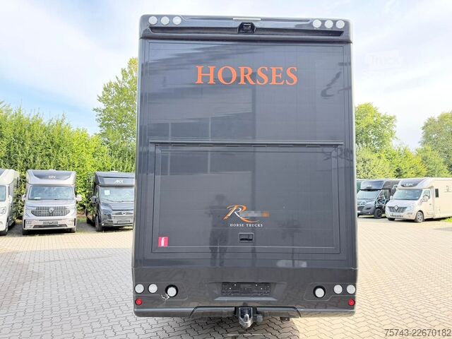 Скотовоз MERCEDES-BENZ ATEGO 1021  Roelofsen 3  Pferde  Wohnung Dusche