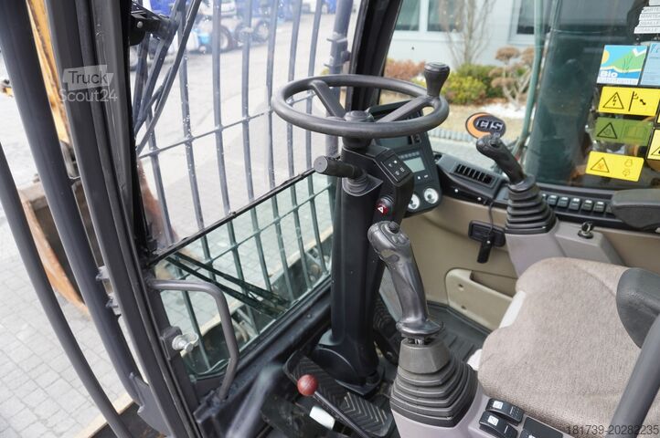 Hjulgrävare Case WX218 / 23t wheeled excavator /