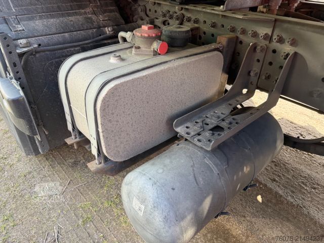 Trattore stradale standard MERCEDES-BENZ MB 1845 LS Retarder 68 t Ausführung erst 76 Tkm