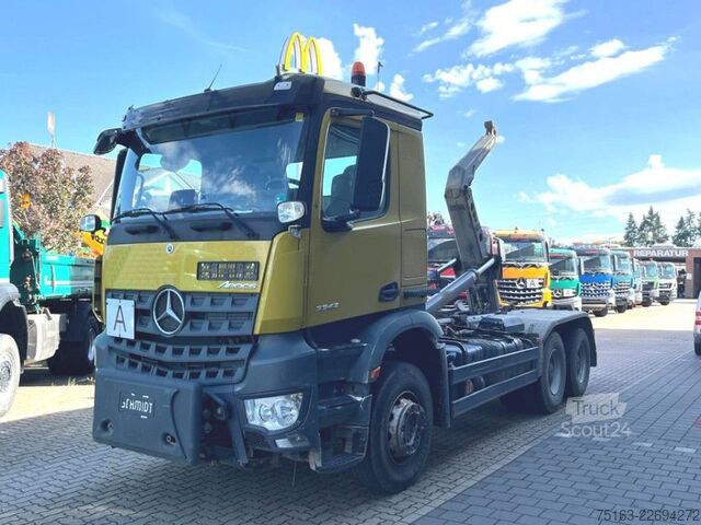 Camion benne à bras amovible MERCEDES-BENZ Arocs 3342 6x4 Abrollkipper Euro 6D Meiller