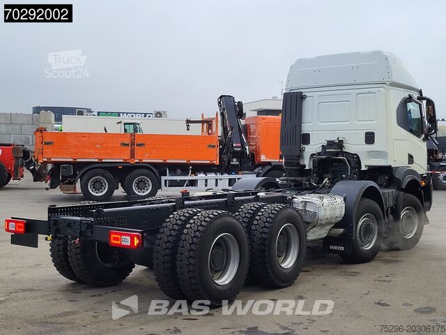 Chassi med hytt Iveco T-Way 510 8X4 NEW chassis! Retarder Big-Axle St...