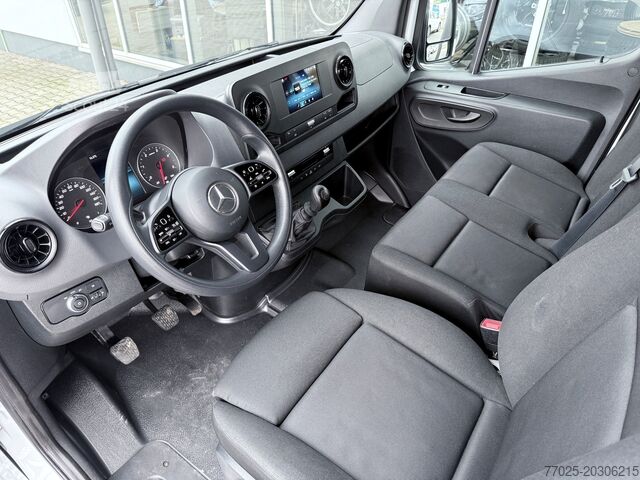 Skříňová dodávka Mercedes-Benz Sprinter 317 L4 Schwingsitz Klima 4325mm
