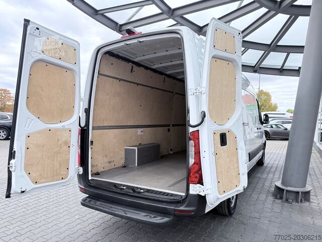 Skříňová dodávka Mercedes-Benz Sprinter 317 L4 Schwingsitz Klima 4325mm