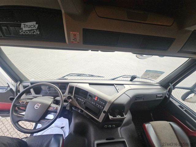 Standartinis vilkikas VOLVO FM450