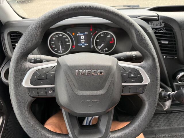 Dostavno vozilo s kesonom IVECO Daily 35C16 3,0L Koffer LBW 750kg Euro6E Seitent