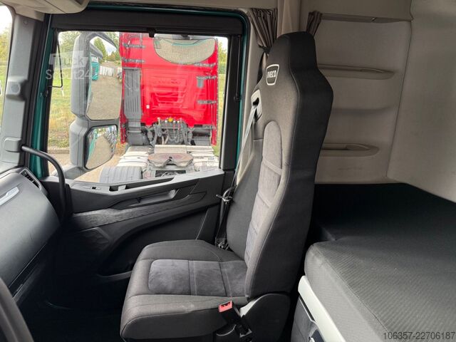 Tracteur routier standard IVECO STRALIS S-WAY AS440S49T/P Retarder ADR