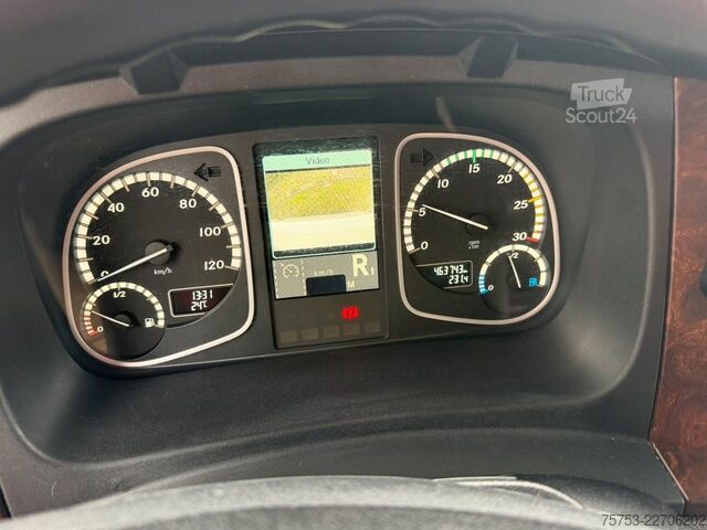 Dostavno vozilo s kesonom MERCEDES-BENZ 824L Atego Koffer Lbw, Klima Standheizung