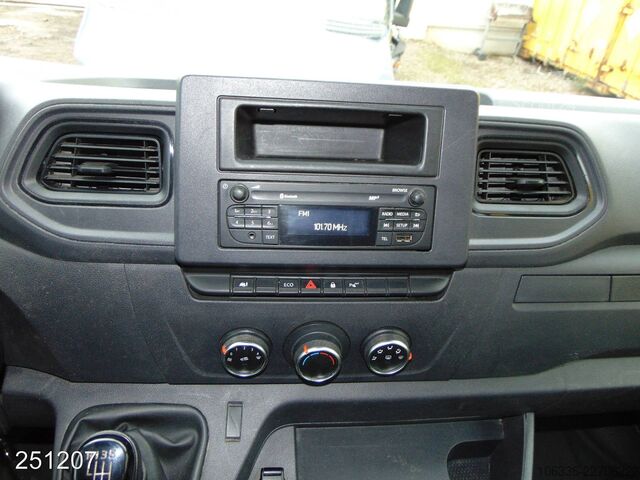 Fourgon surélevé RENAULT Master 2.3 dCi 135 L3H2 -Kamera-