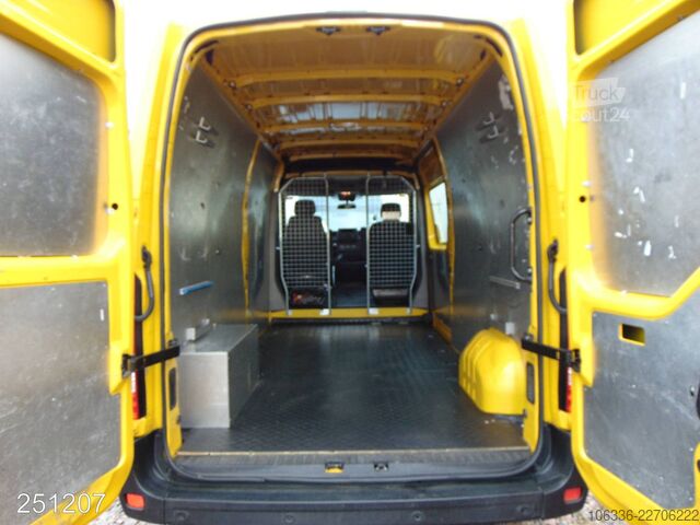 Fourgon surélevé RENAULT Master 2.3 dCi 135 L3H2 -Kamera-