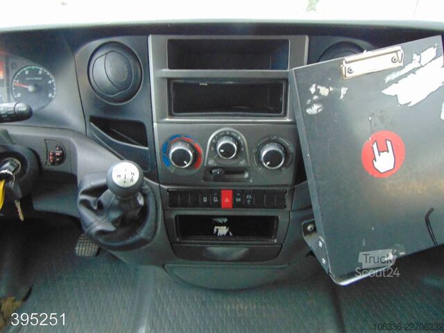 Fourgon tôlé IVECO Daily 35 S 11 A / P Maxi Postkoffer REGALSYSTEM
