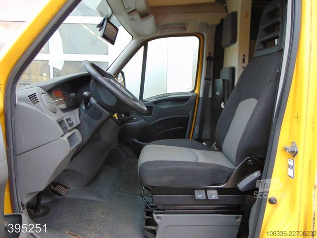 Fourgon tôlé IVECO Daily 35 S 11 A / P Maxi Postkoffer REGALSYSTEM