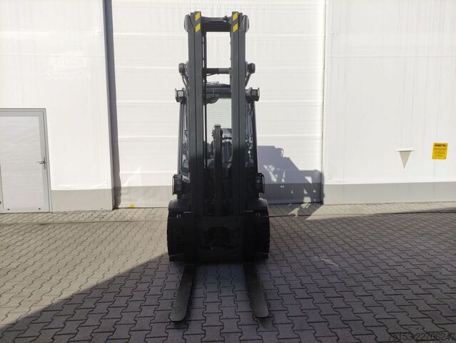 Elektrikli – 4 tekerlek Linde H35D-01/1202