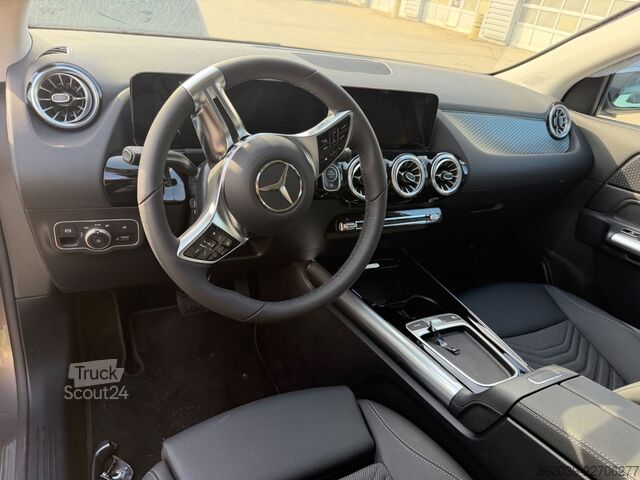Pick-up MERCEDES-BENZ GLA 200 d DCT