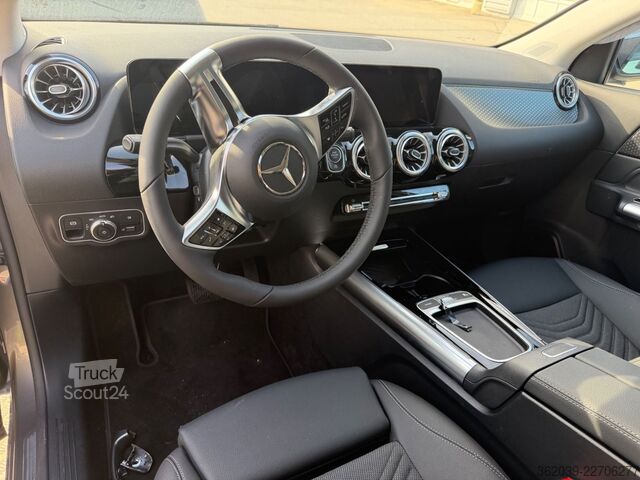 Pick-up MERCEDES-BENZ GLA 200 d DCT