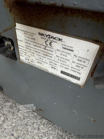 Plataforma de trabalho Skyjack SJ III 4626 elektr. Hebebühne AH 9,75 m