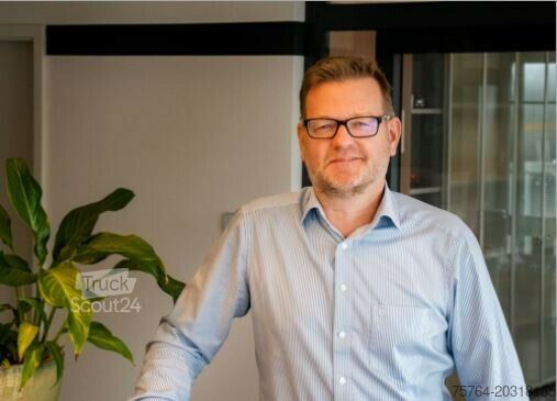 Savivartis puspriekabė GRANULA 54m³ Getreide Kippauflieger Alu / Kombitür