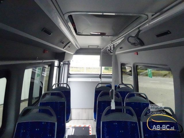 Starppilsētu autobuss MERCEDES-BENZ eSprinter 14 Sitze Electric Range: 300 km