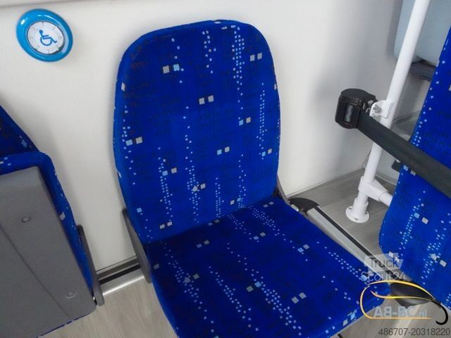Starppilsētu autobuss MERCEDES-BENZ eSprinter 14 Sitze Electric Range: 300 km