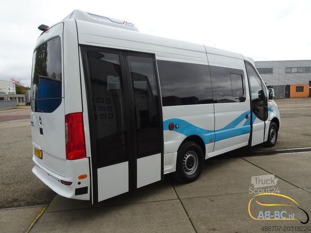 Starppilsētu autobuss MERCEDES-BENZ eSprinter 14 Sitze Electric Range: 300 km
