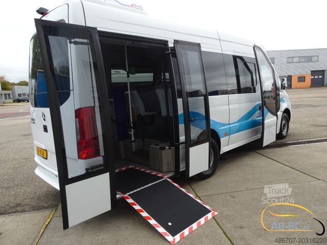 Starppilsētu autobuss MERCEDES-BENZ eSprinter 14 Sitze Electric Range: 300 km