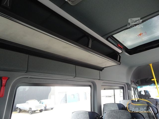 Tūrisma autobuss MERCEDES-BENZ eSprinter 17 Sitze Electric Range: 465 km