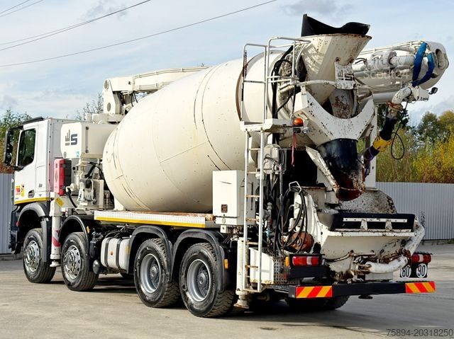 Автобетононасос MERCEDES-BENZ AROCS 3743 * Betonpumpe + FUNK * 8x4 * TOP