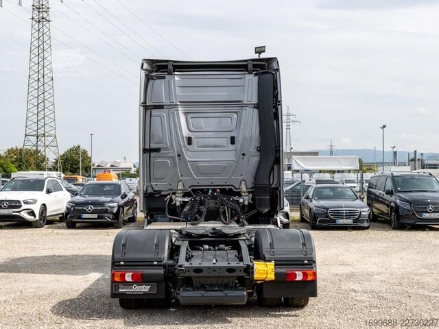 Standardowy ciągnik siodłowy MERCEDES-BENZ Actros 1846 LSnRL 4x2 FV11 Solostar