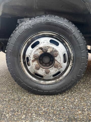 Gesloten bestelwagen IVECO DAILY FURGONE