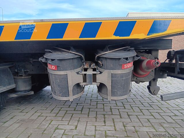 евакуатор Iveco 70C18