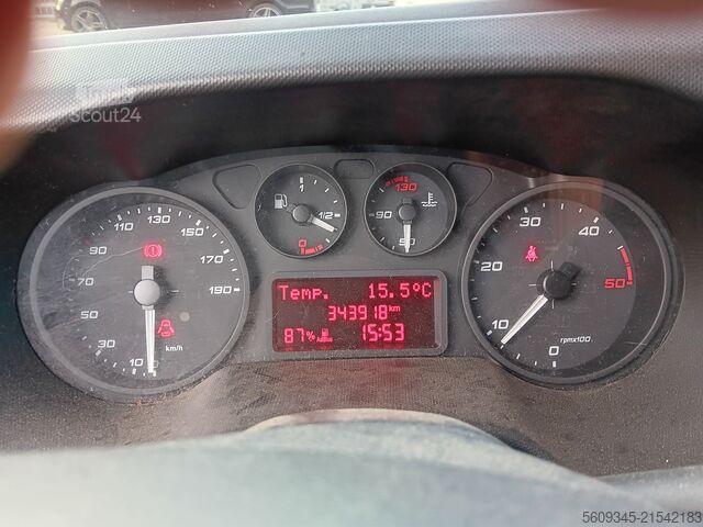 евакуатор Iveco 70C18