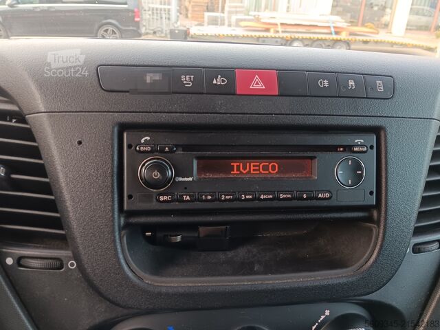 евакуатор Iveco 70C18