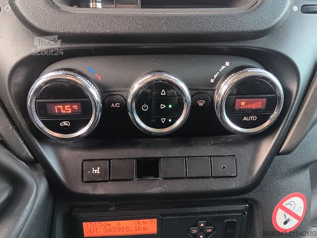 евакуатор Iveco 70C18