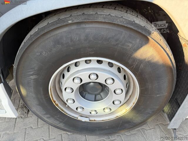 Żuraw samochodowy Volvo FH 540 Kesla Kran 330.120 Lift Achse 8x4 Euro 6