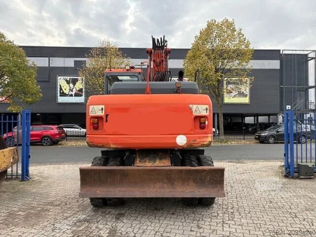 Escavatore gommato Komatsu PW 160 - 7EO
