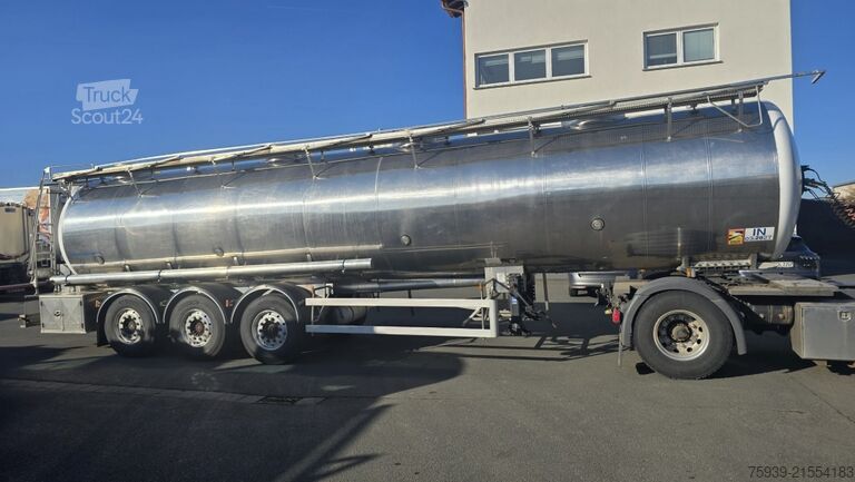 Remorque-citerne semi-remorque  Edelstahltankauflieger - Magyar - 4 Kammern