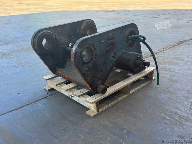 Rýpadlo  Hydraulic quick coupler CW30 excavator