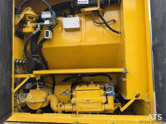 Sesalno vozilo Scania R580 8x4 Combination Sewer Cleaning Truck – Snow P