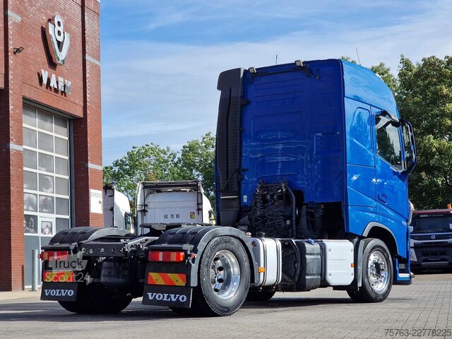 Estándar-SZM Volvo FH 13.500 Globetrotter 4x2 - PTO/Hydraulic - Na...