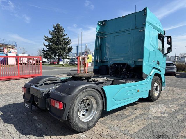 Trattore stradale standard DAF XF 530_ZF-Intarder_Volluftfederung_Garantie