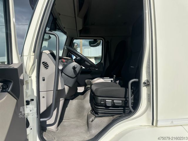 Camion refrigerato DAF LF 260 / Thermo King 1000 R Spectrum / LBW