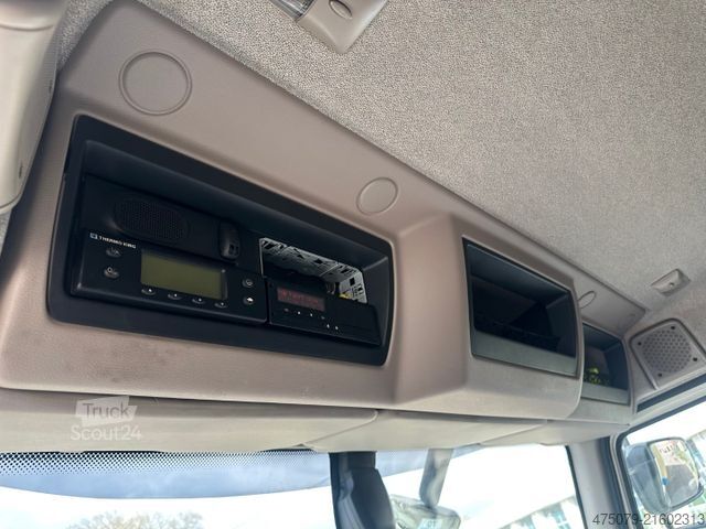 Camion refrigerato DAF LF 260 / Thermo King 1000 R Spectrum / LBW