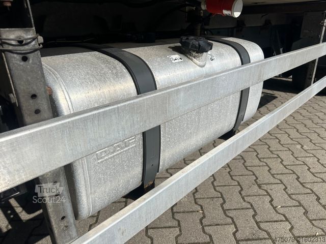 Camion refrigerato DAF LF 260 / Thermo King 1000 R Spectrum / LBW